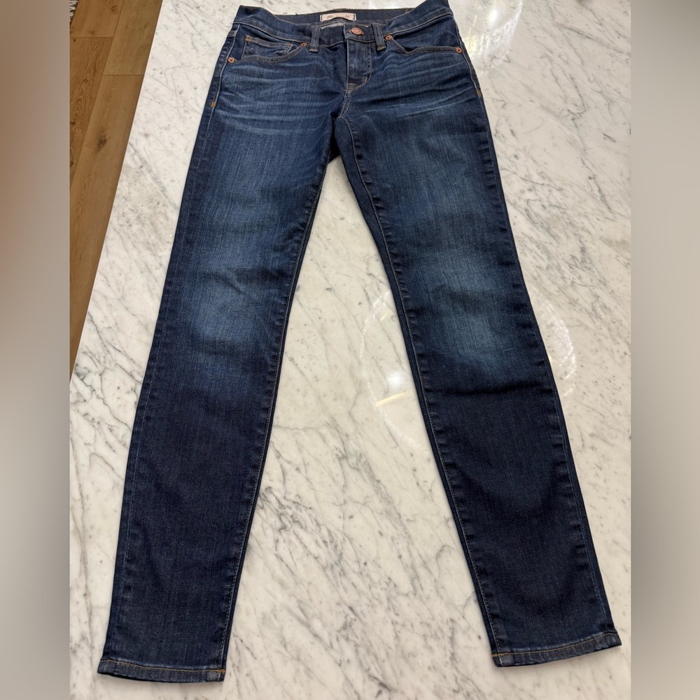 NEW Madewell Women’s Dark Blue 8” Skinny Jeans Size 26 / 2 US